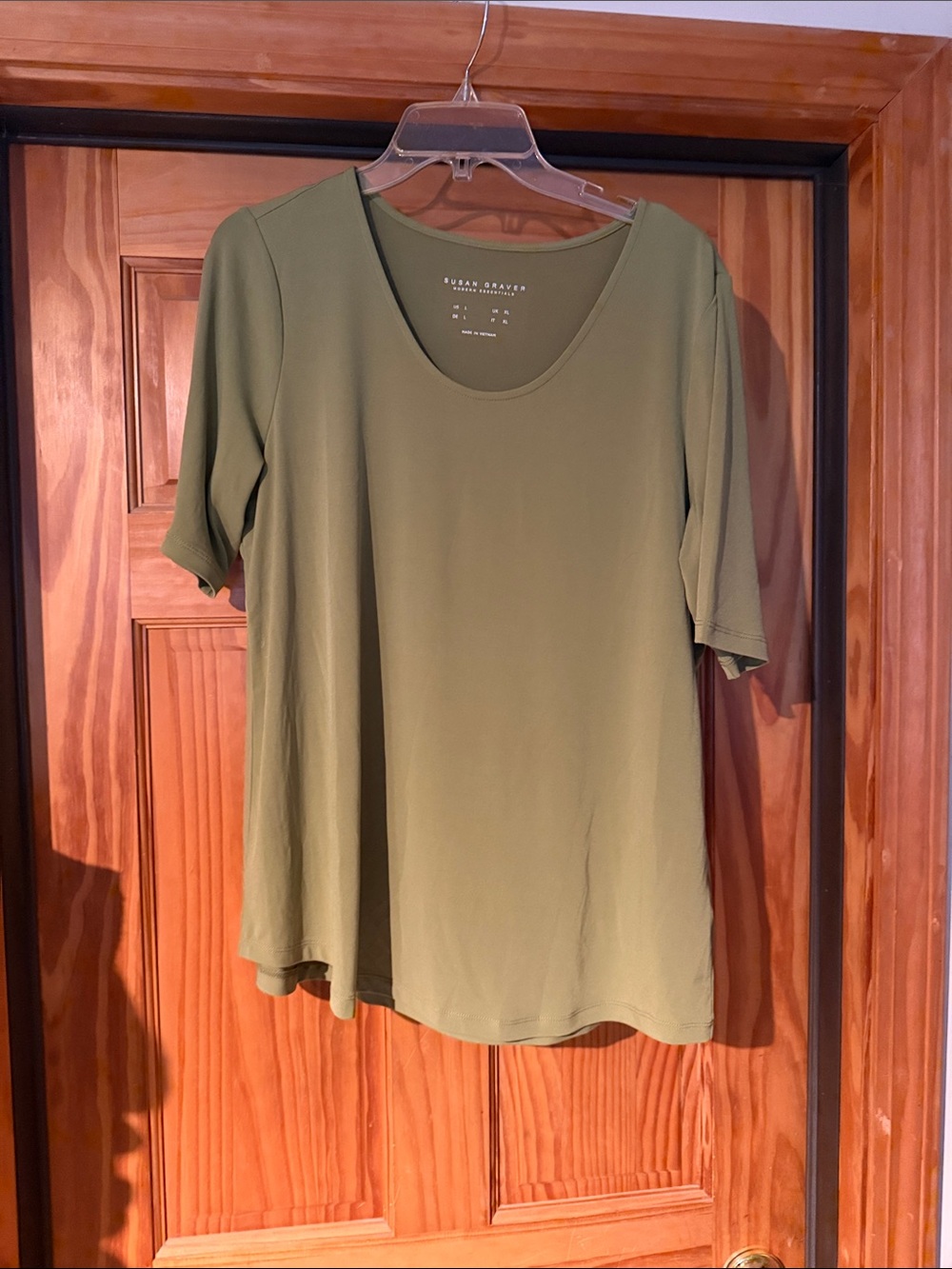 Susan Graver Olive Green Scoop Neck Short Sleeve Tee